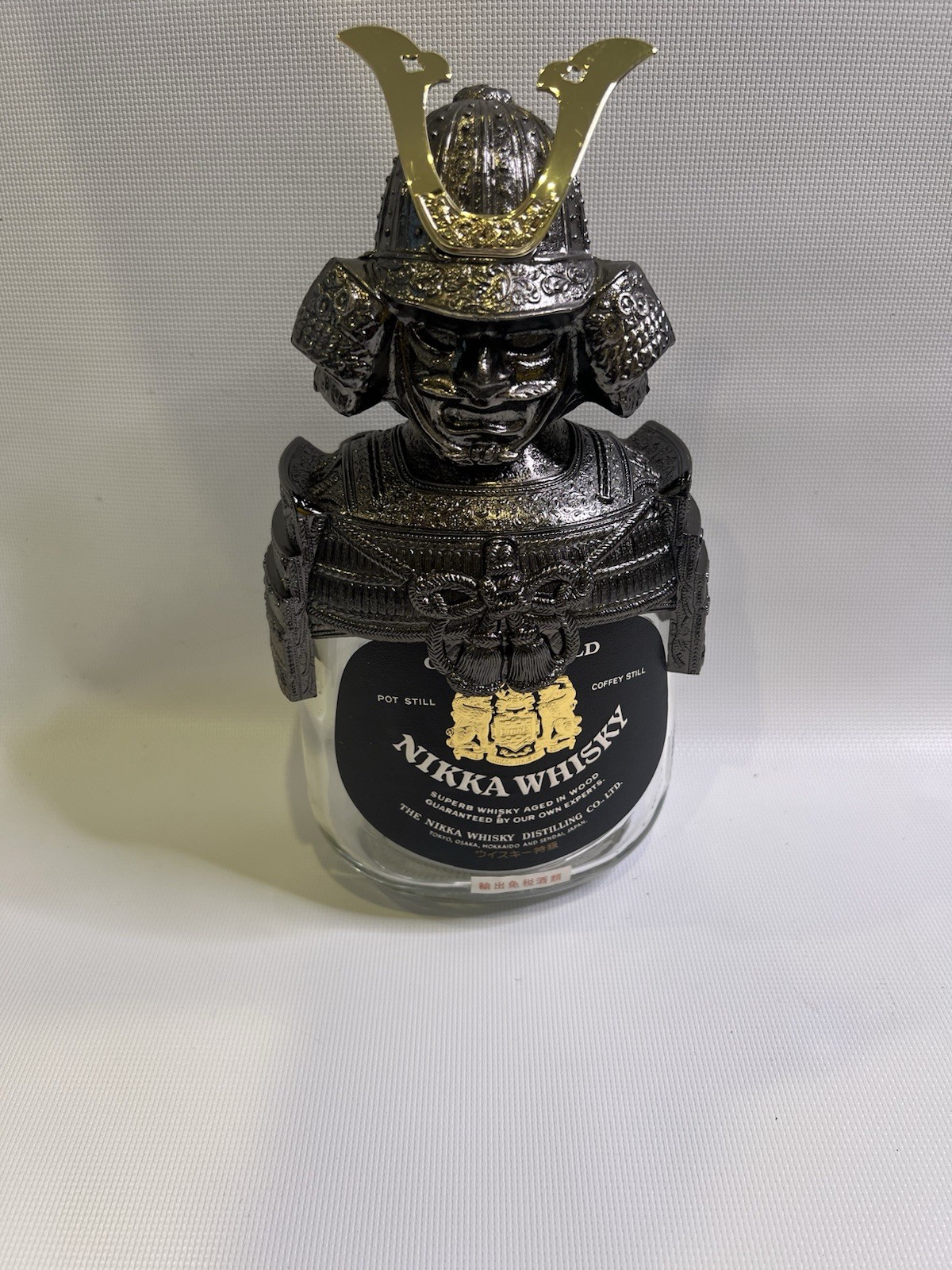 Nikka Whisky Gold & Gold Samurai Armor Decanter Bottle Japan Vintage Empty