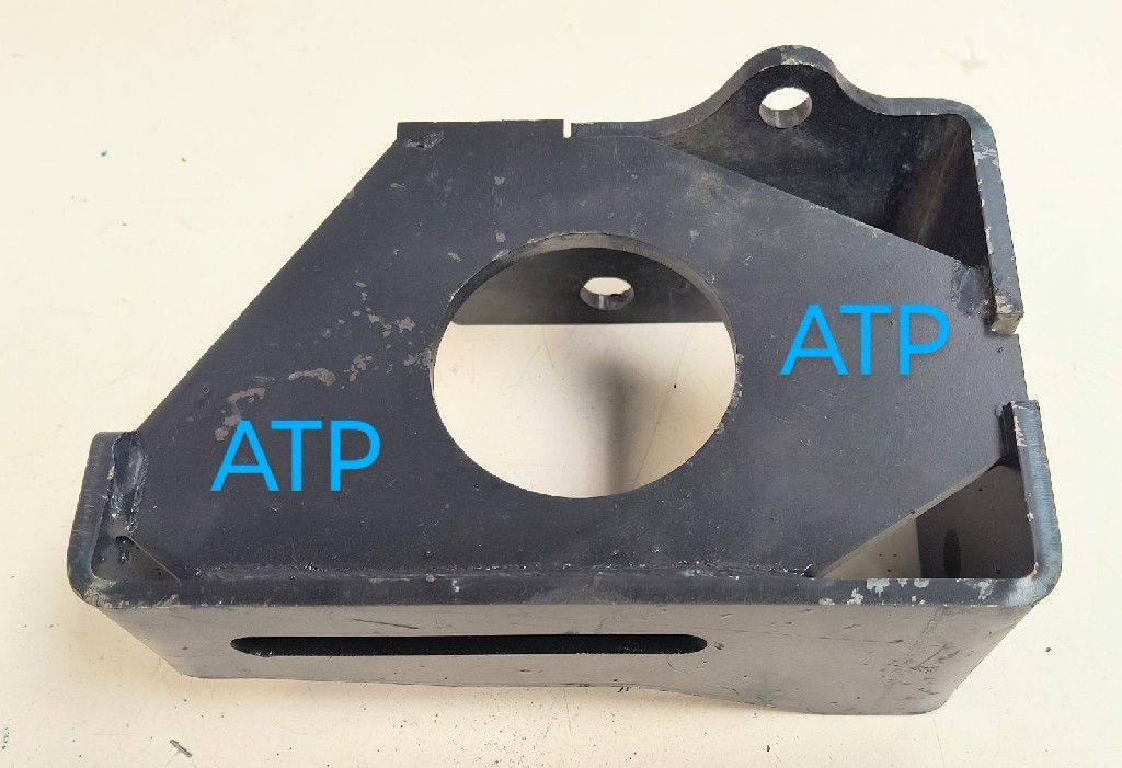 KENWORTH  T800 A85-1242R BRACKET-HOOD HINGE RH EXTREME DUTY FABRICATED STEEL