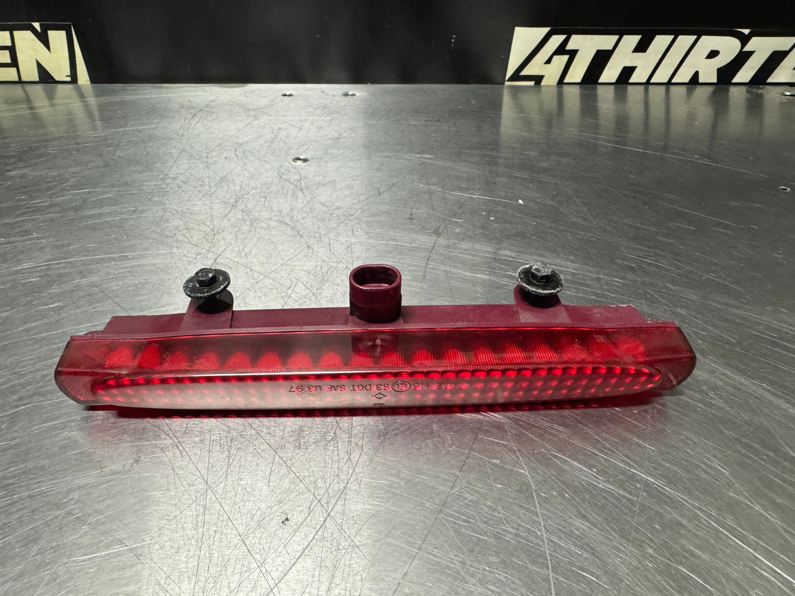 97-04 C5 CORVETTE THIRD BRAKE LIGHT OEM #N181