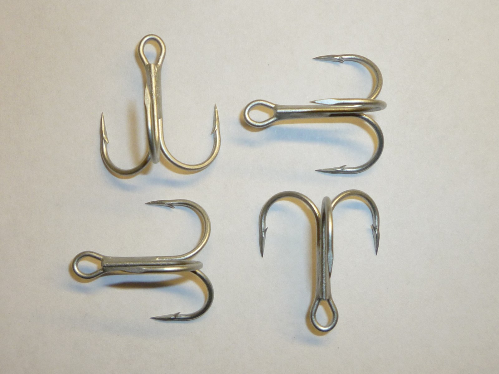 (50) VMC REGULAR-SHANK 1X TREBLE HOOKS (SIZE 3) PERMASTEEL (9650PS) BULK 9650