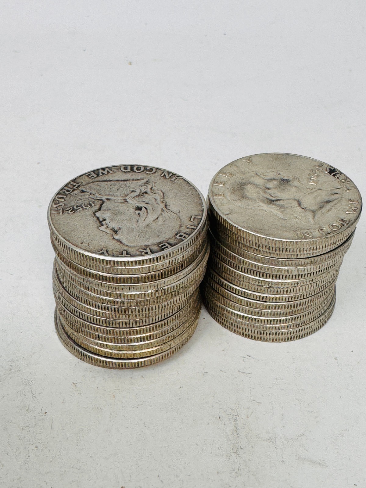 Lot Of 30 US Silver 90% Franklin Liberty Half Dollar Coins  $15 Face Value