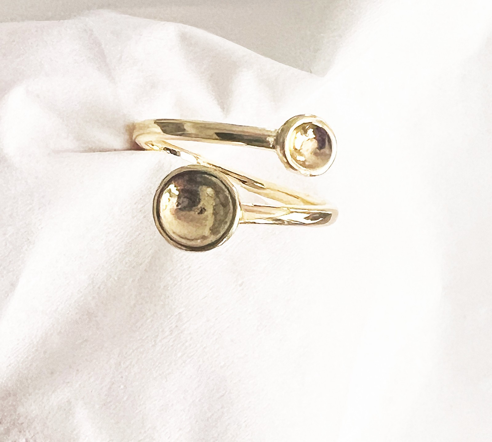 1 Pc Adjustable Gold Tone Blank Ring Base Empty Setting for Ball Cabochon Bead