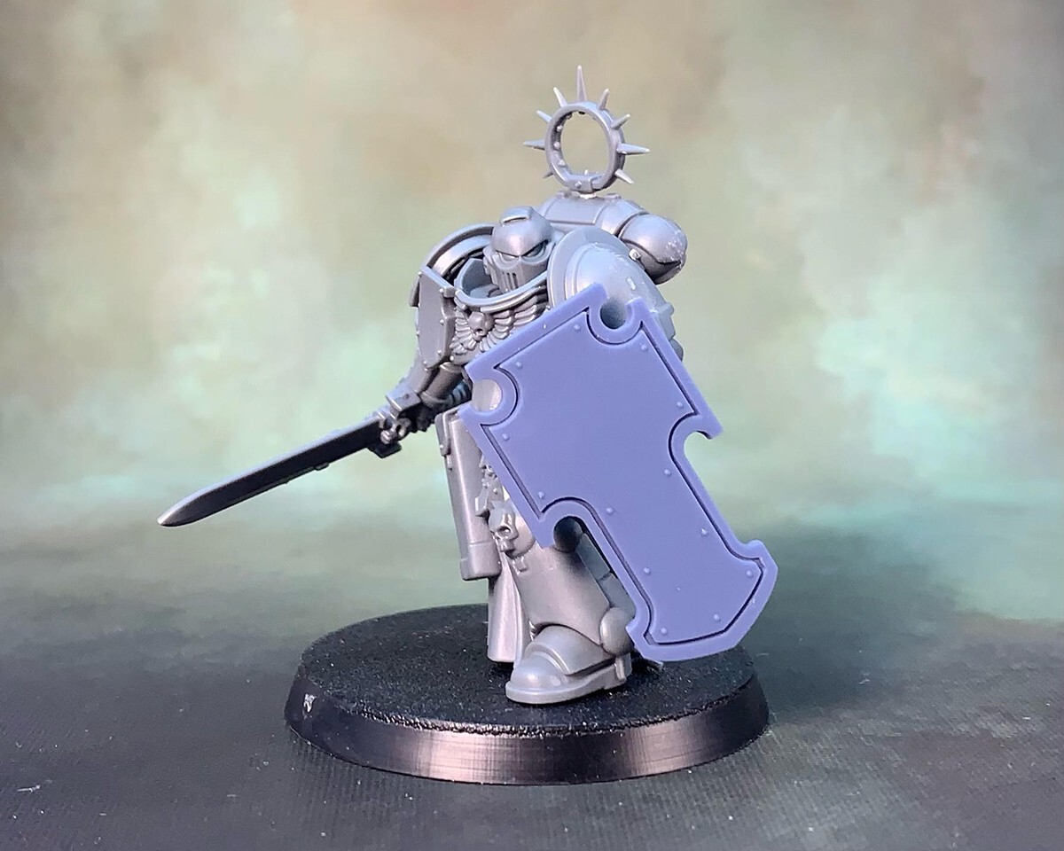 Tower Shield Blank Basic A Left - compatible w 40k Primaris stormshield