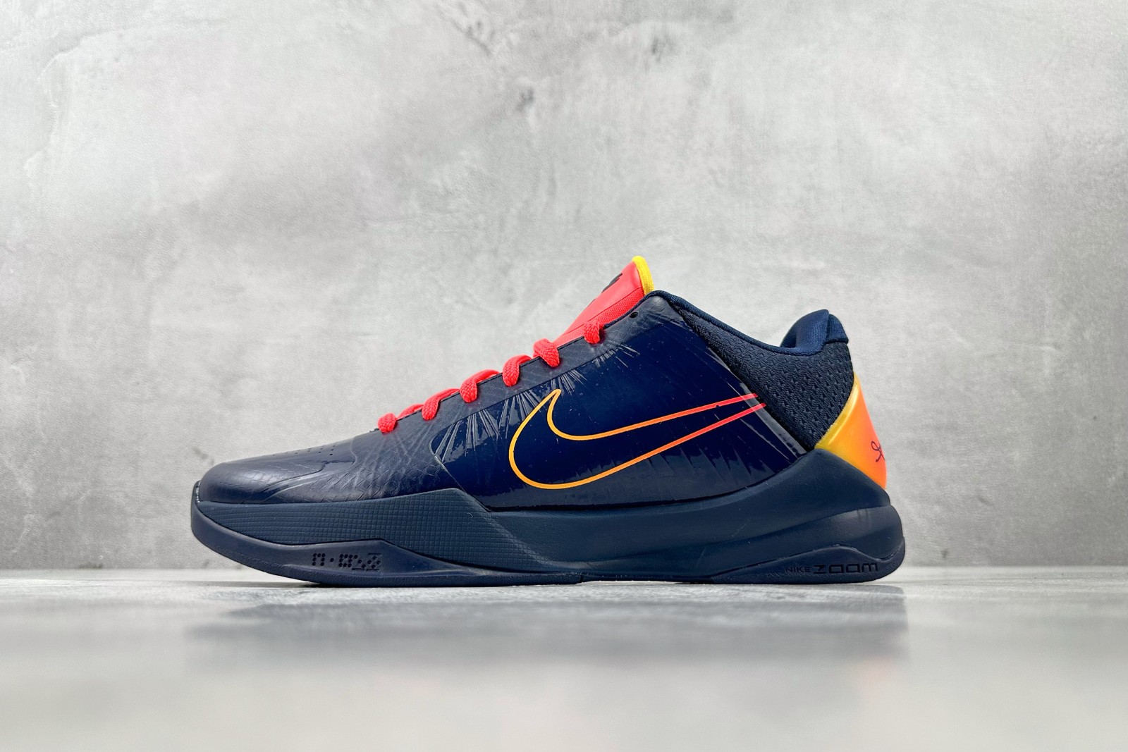 N K Kobe 5 Protro Caitlin Clark Indiana Fever（2025） IM3207-400 Men's Size 4-14