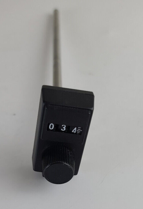 Spectrol Vishay 15-1-11 Dial Mechanical Counter 3 Digits ~ Used