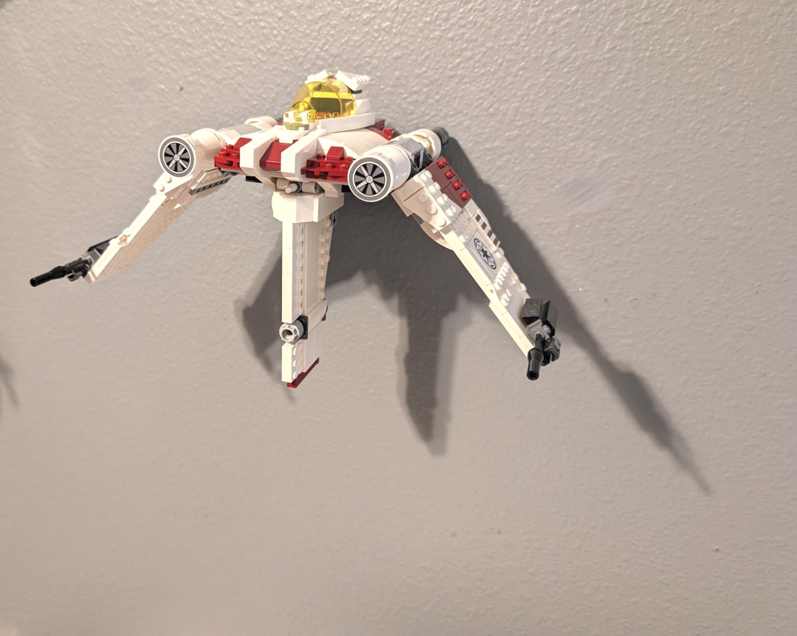 Ultimate Display Solutions wall mount display for LEGO 75432 V-19 Torrent