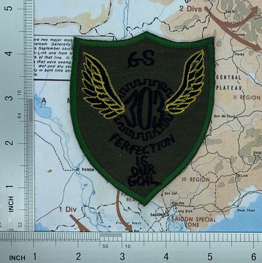 patch , Vietnam War US Army 303rd Aviation General Support Patch , s8