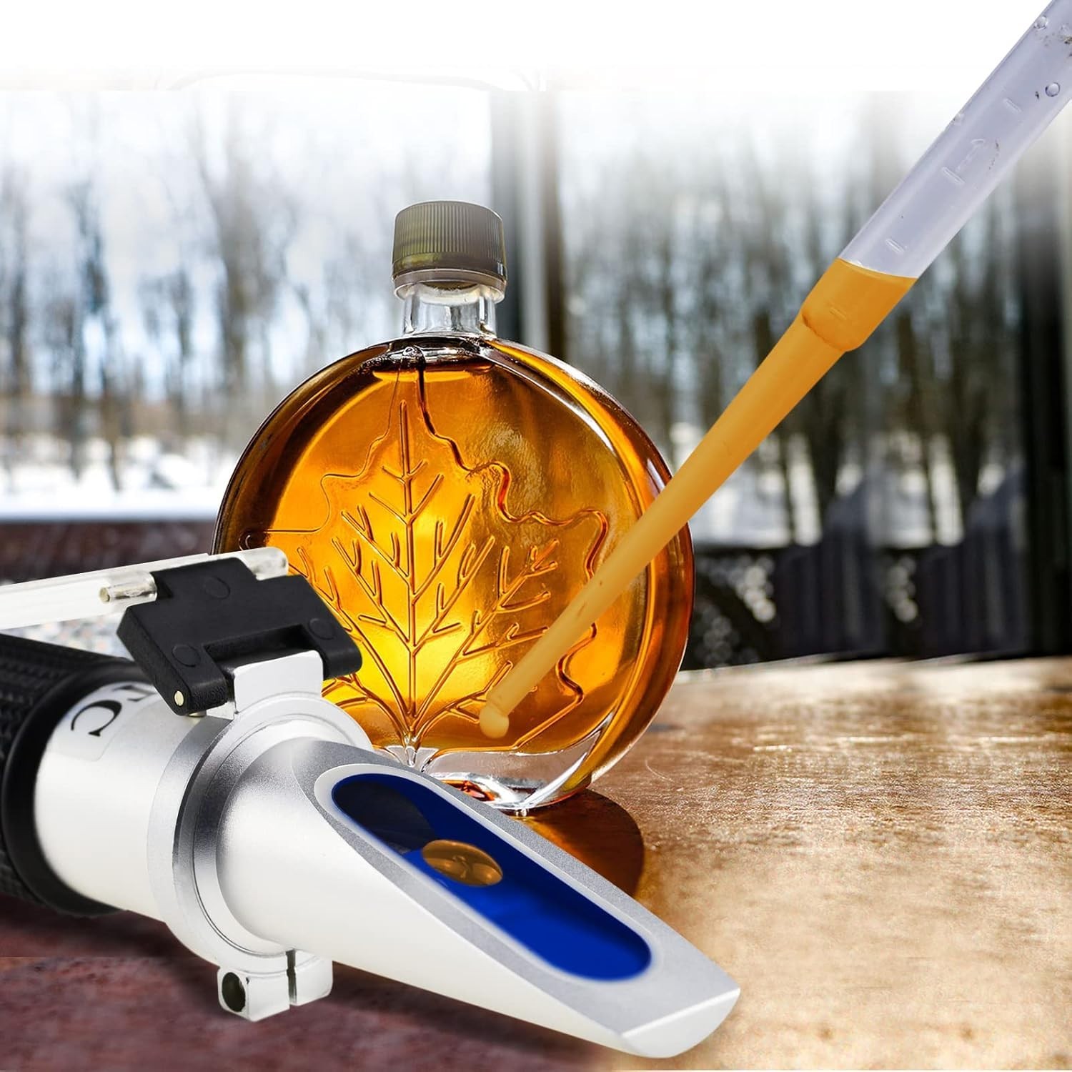 Portable 0-10% Brix Refractometer for Precise Sugar Content Testing & LED Light