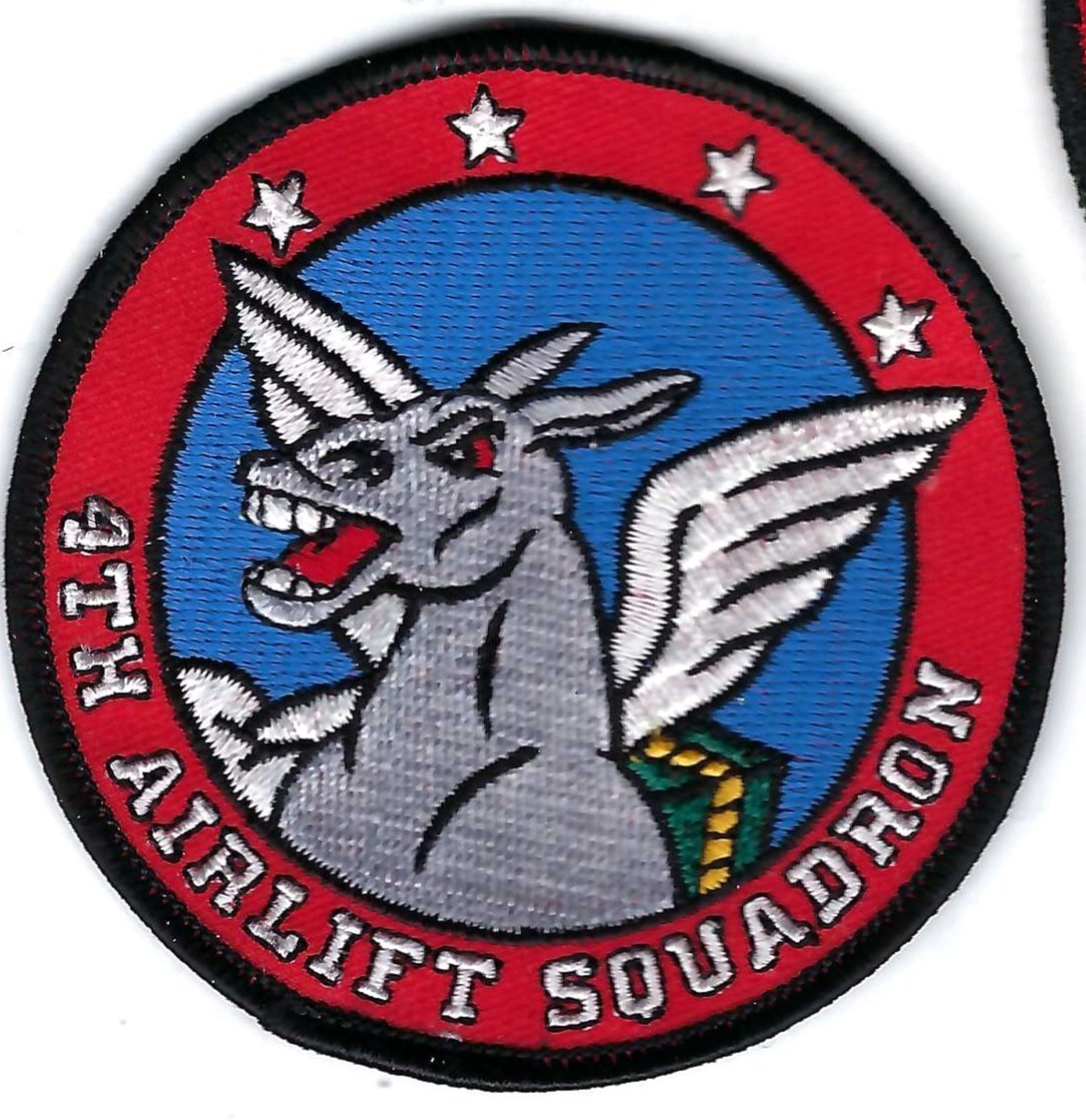 PATCH 4th AIRLIFT SQ AS SINGLE  McCHORD AFB   AS-6