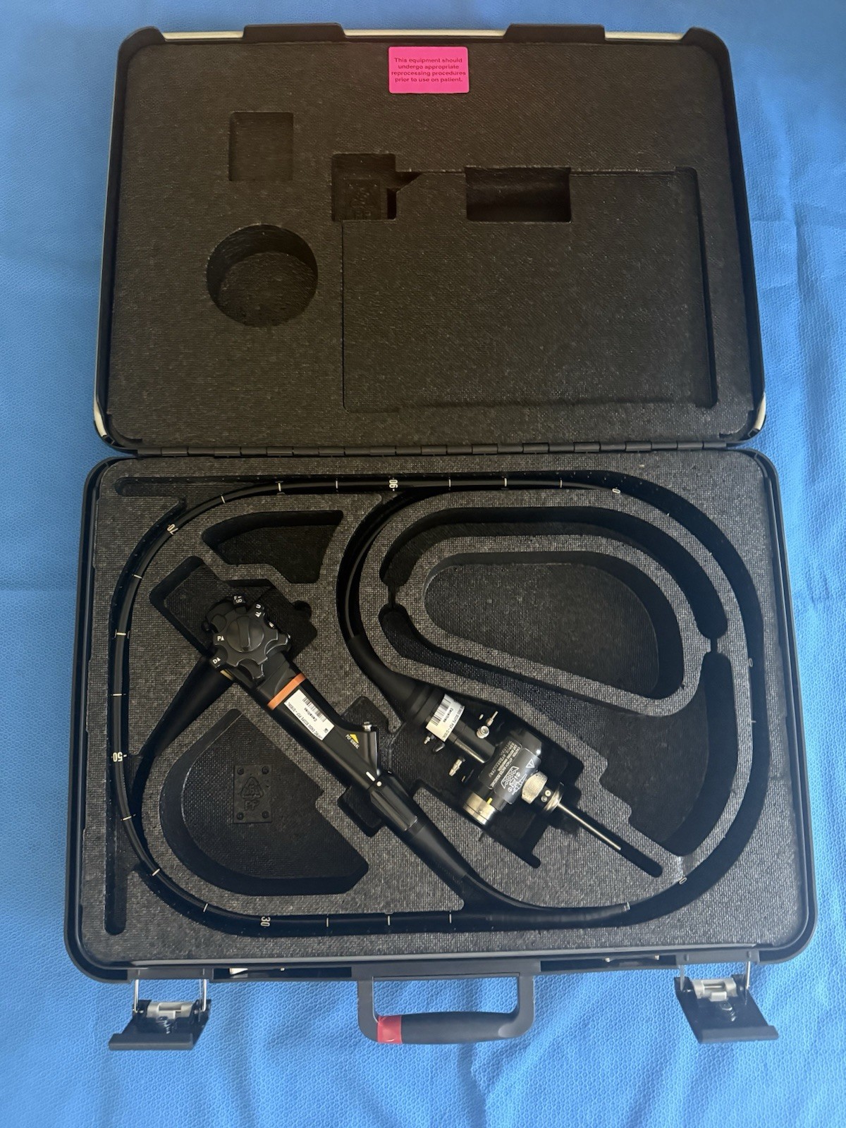 Olympus PCF-Q180AL EVIS EXERA II Colonoscope, w/ carrying case