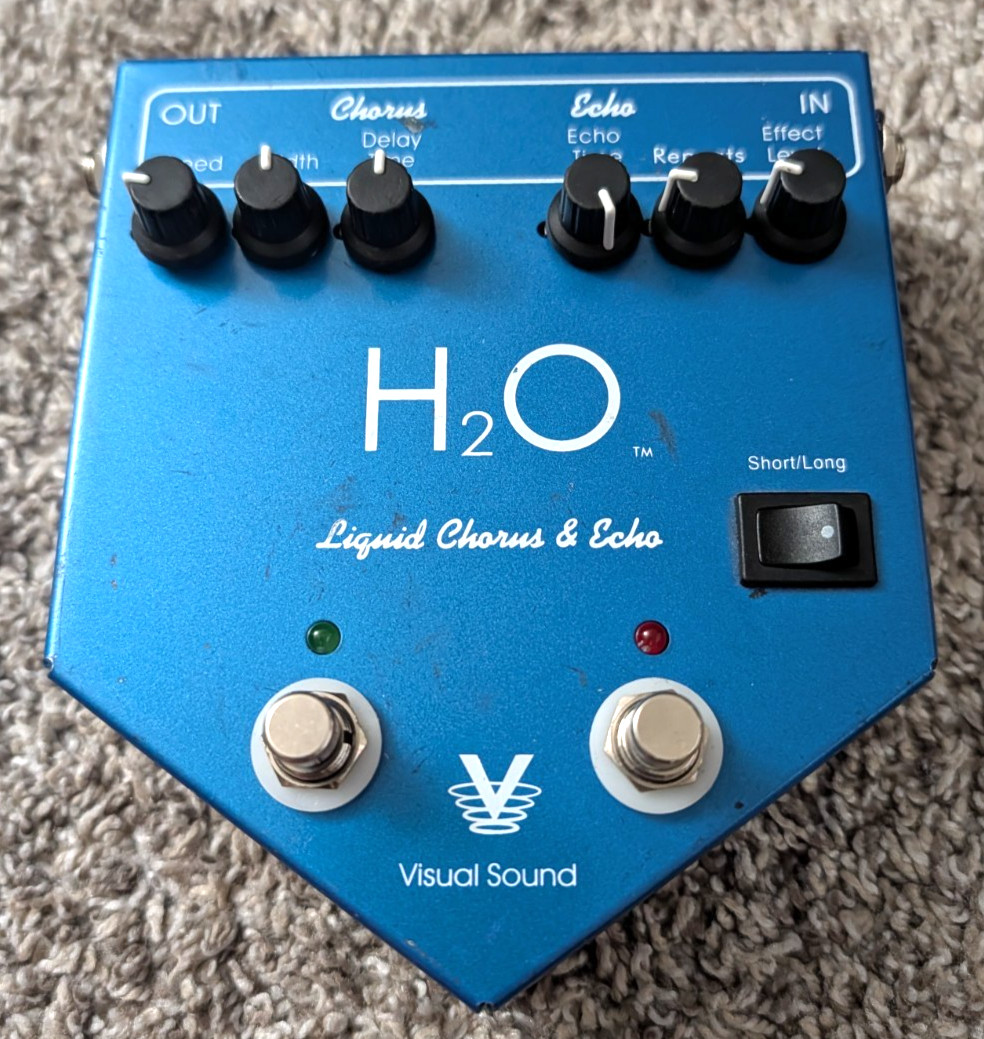 Visual Sound H2O Liquid Chorus & Echo Guitar Effect UPGRADED Tested, Working