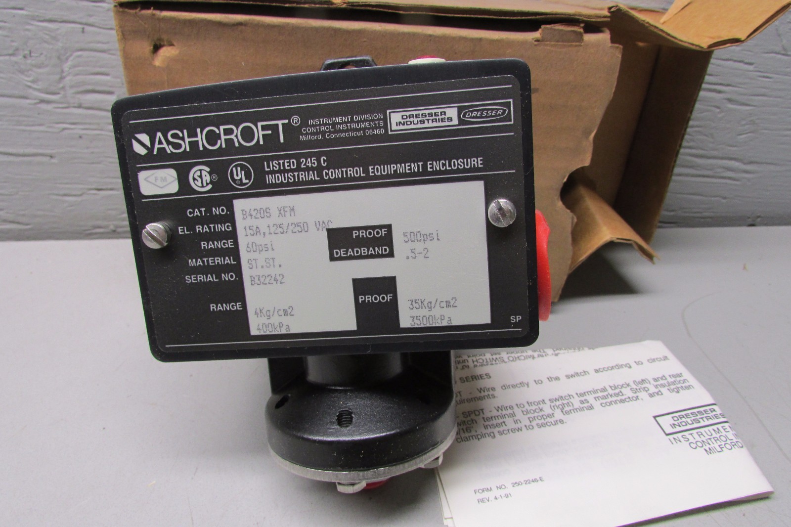 Ashcroft B420S XFM Snap Action Switch 60 psi