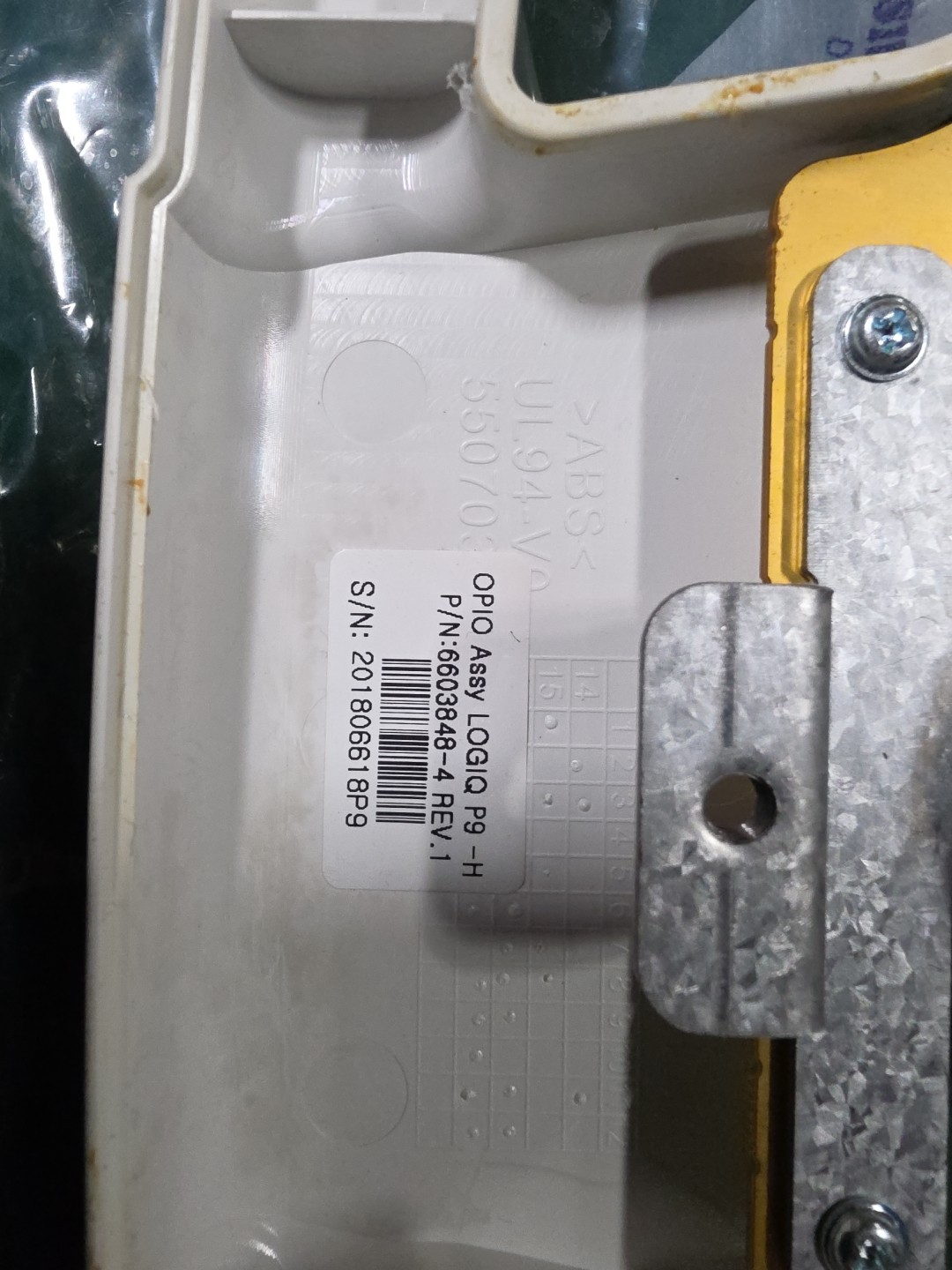 GE Logiq P9 OPIO Lower Operator Panel 6603848-4 With Trackball