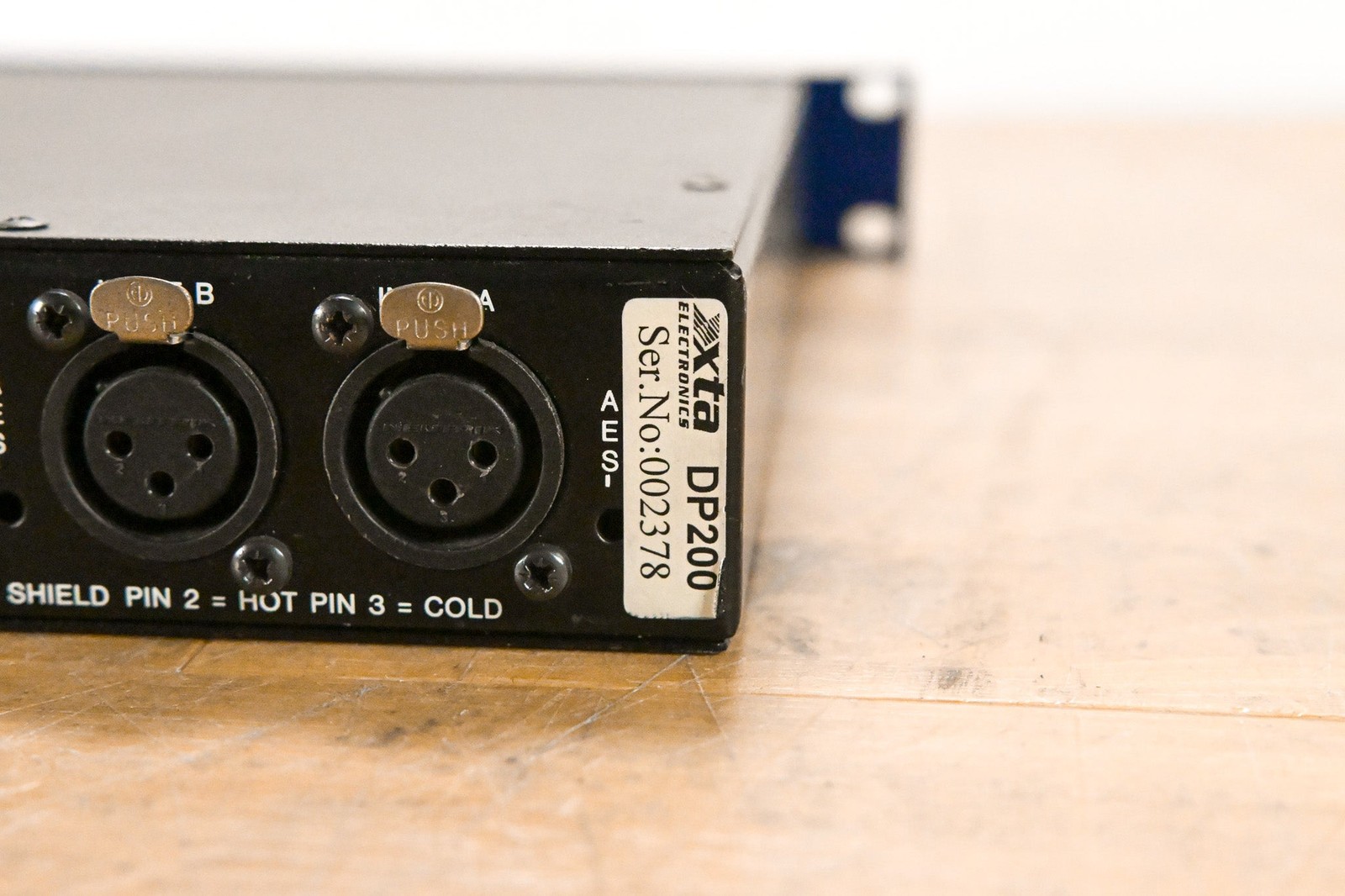 Xta Electronics DP200 Digital Equaliser CG012ZV