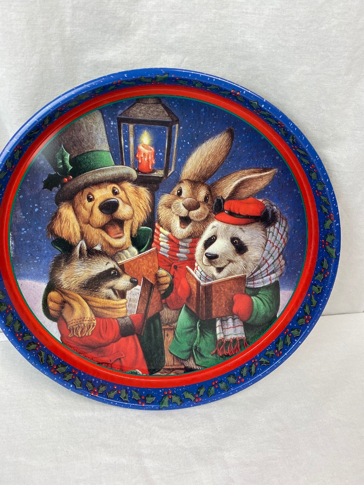 ANIMATED ANIMALS CHRISTMAS CAROLERS THEMED METAL SERVING TRAY 11"