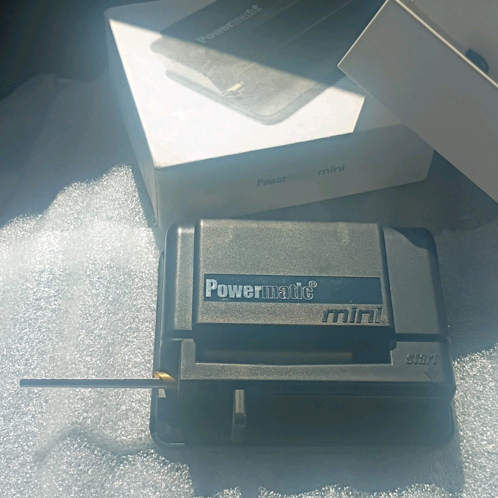 Powermatic Mini Cigarette Rolling Machine with Brush, Tool, PAT 9061877