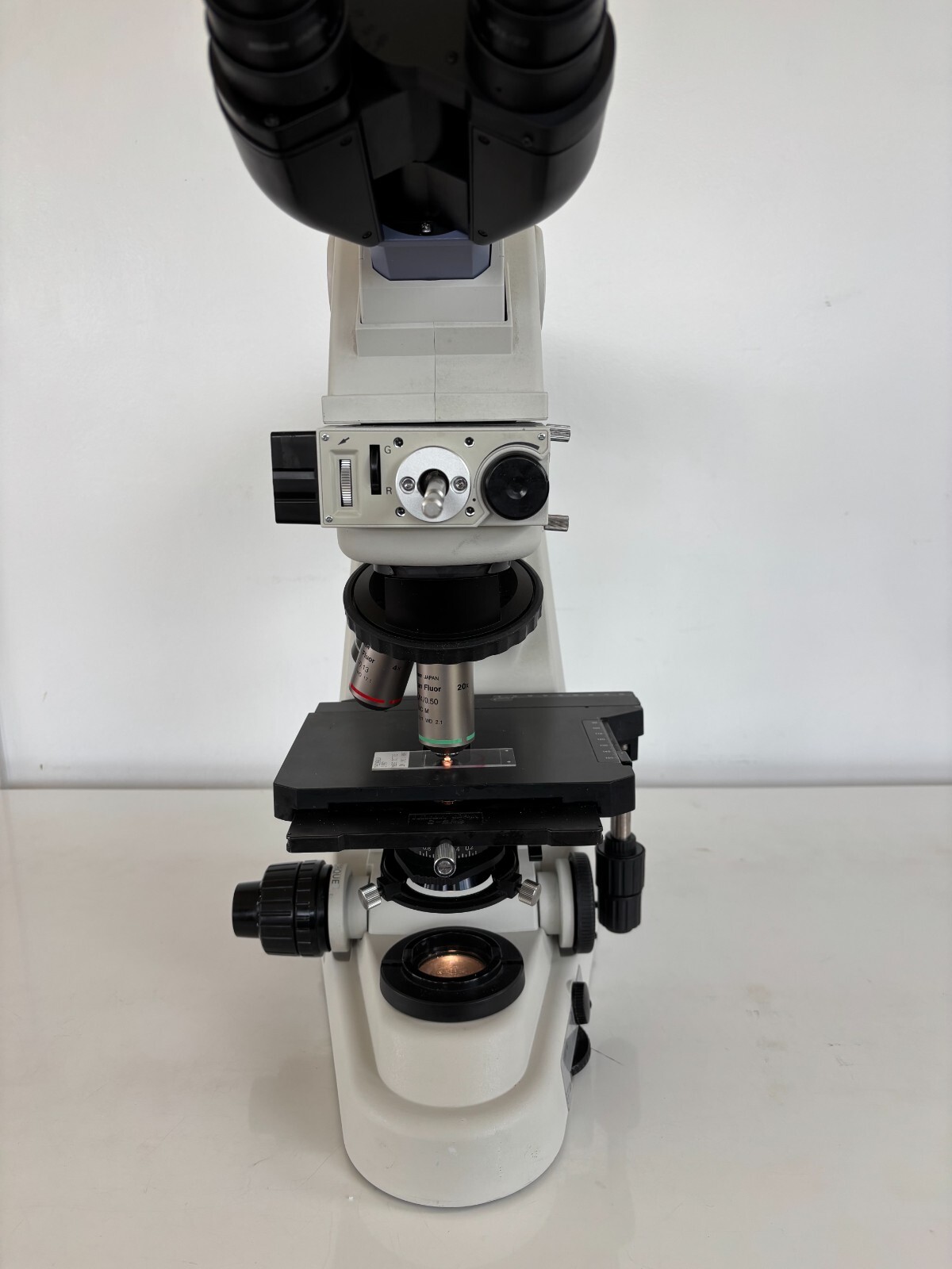 Nikon Eclipse 50i Microscope with 2X, 4X Fl, 20X Fl. Swing Condenser Dual Heads