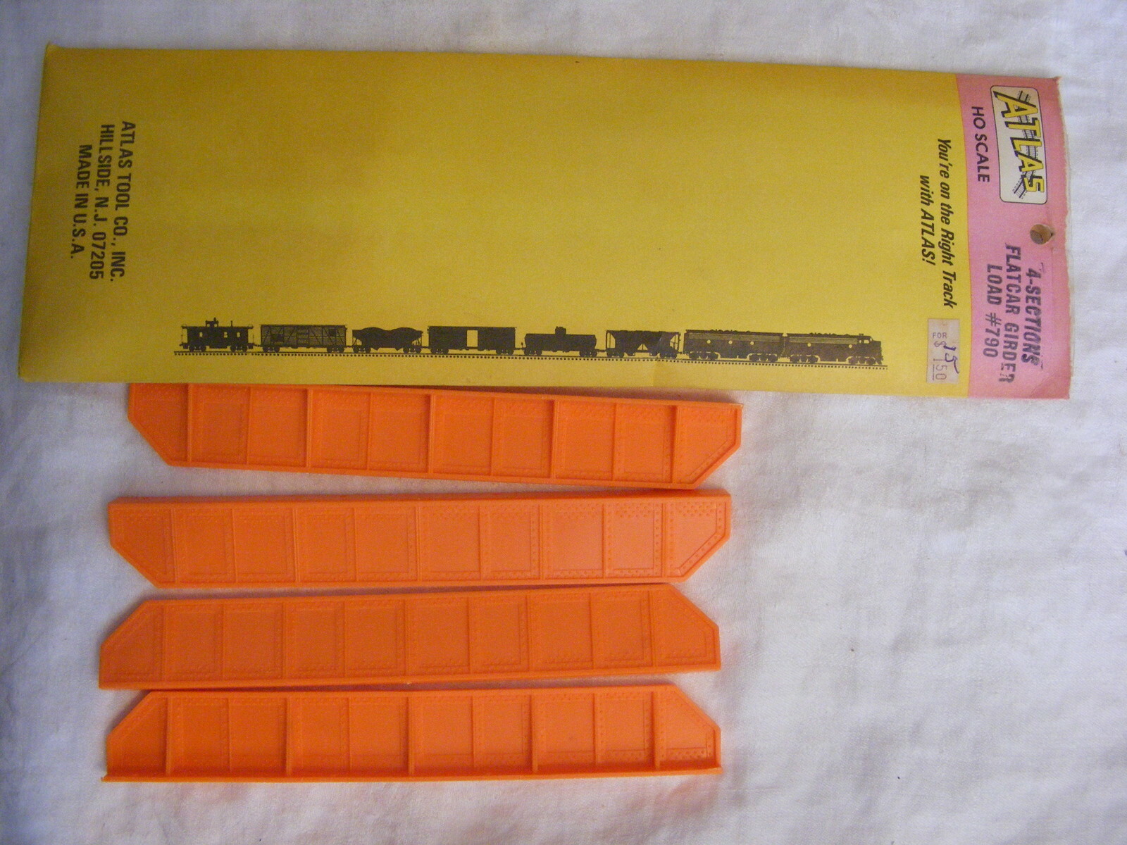 Vintage HO Scale  Atlas 790 4 Sections Flatcar Girder Loads           d