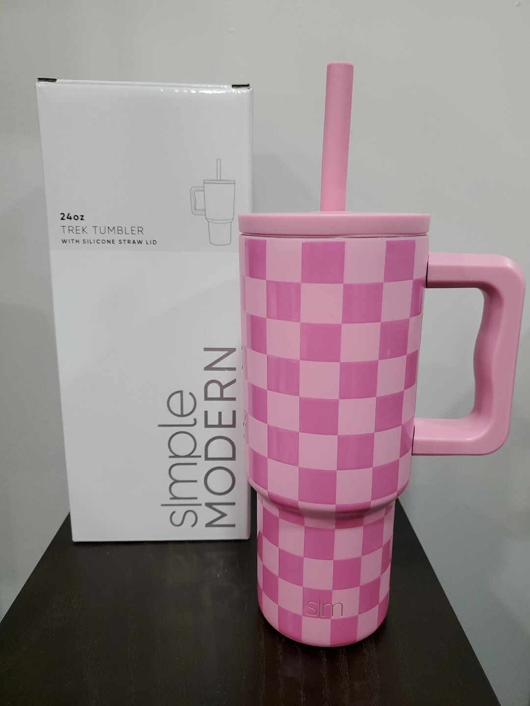 Simple Modern Trek KIDS Tumbler w/ Silicone Straw / 24oz / Color: Pink Checkmate