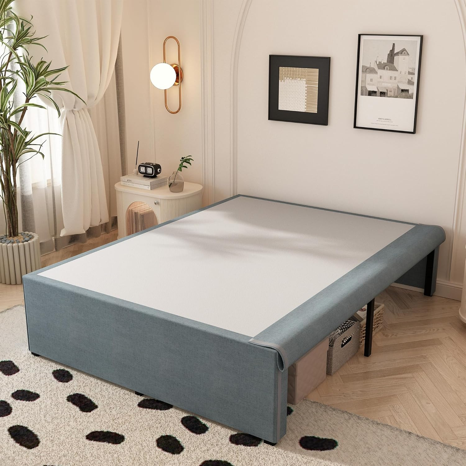 18 King Bed Frame with Fabric Cover Heavy Duty Platform Bed Support 3000Lbs