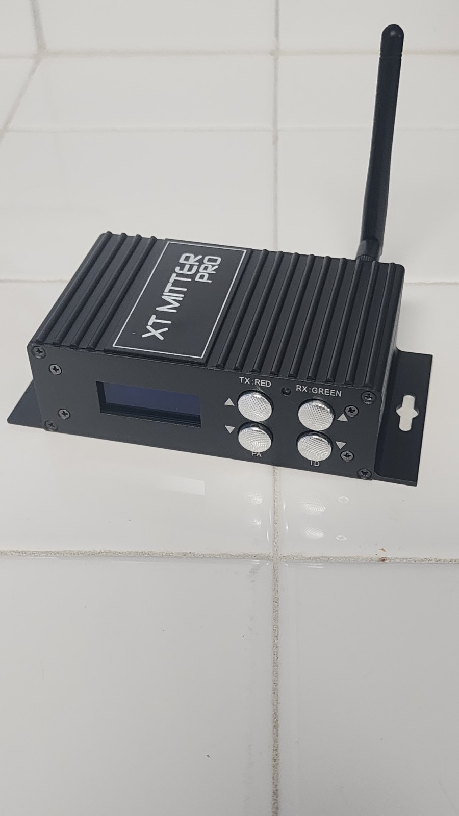 Eternal lighting xt mitter pro 3.0 wireless dmx transmitter