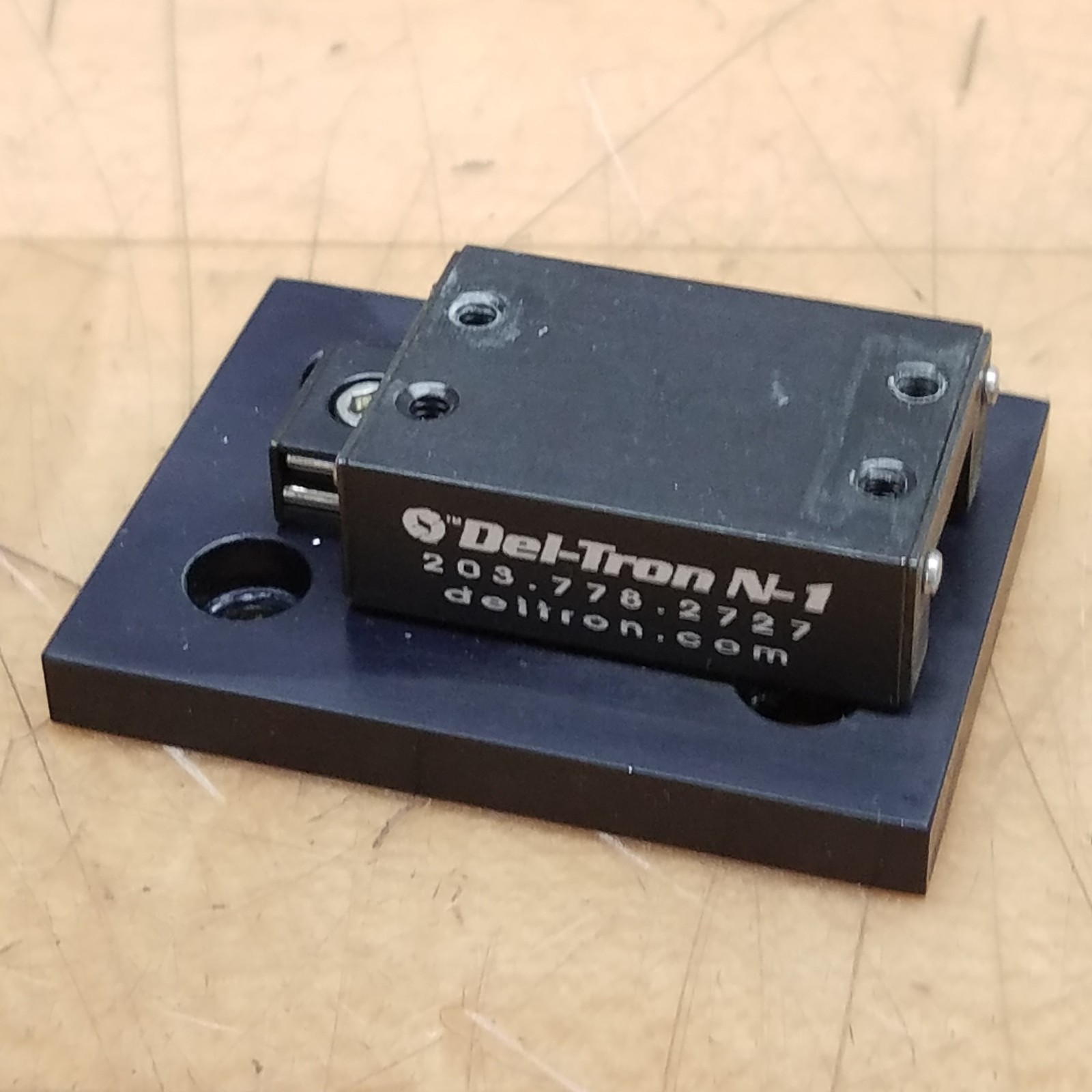 DEL-TRON N-1 Ball Slide Assembly - USED