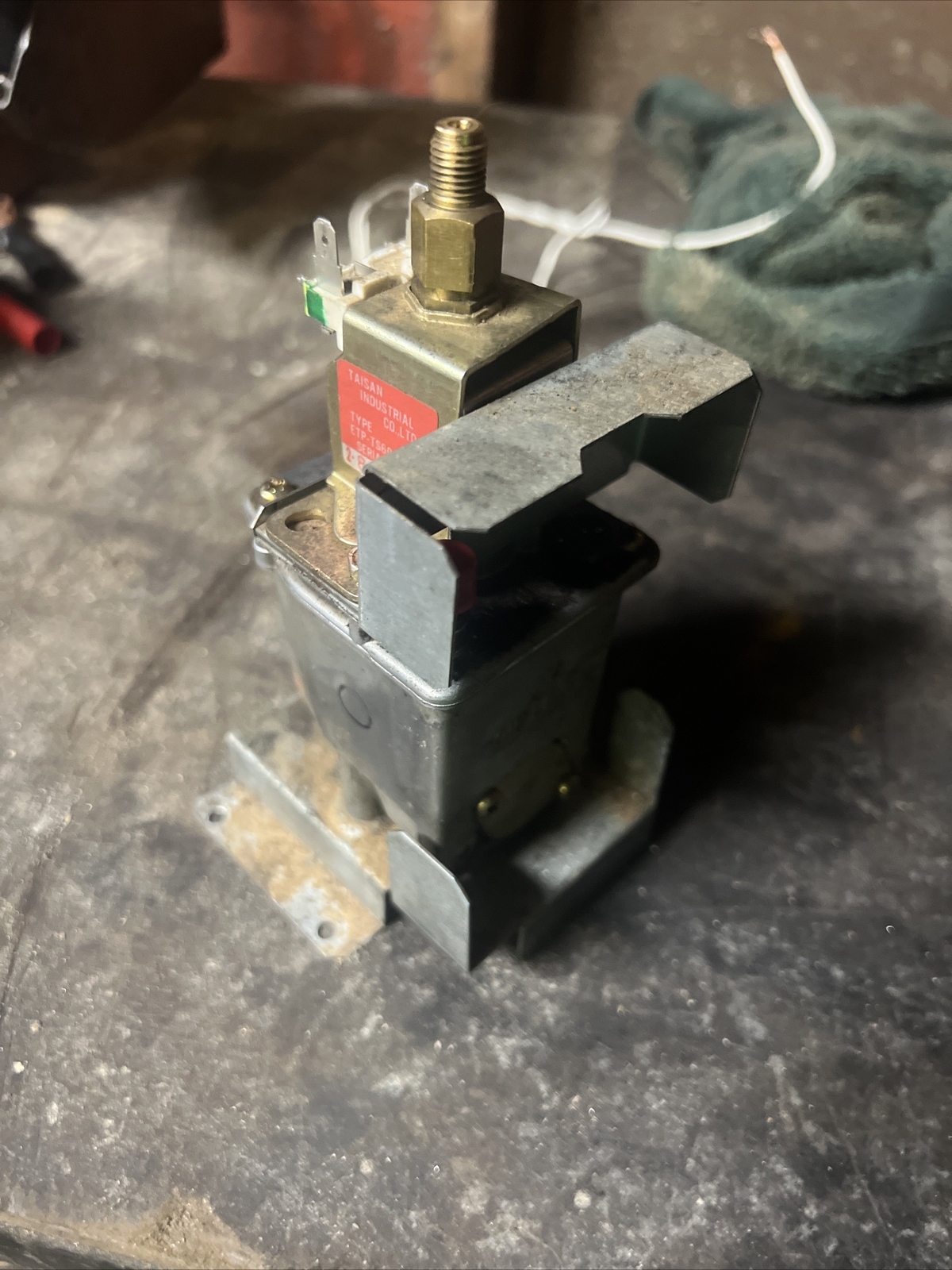 MPI 422 Fuel Pump