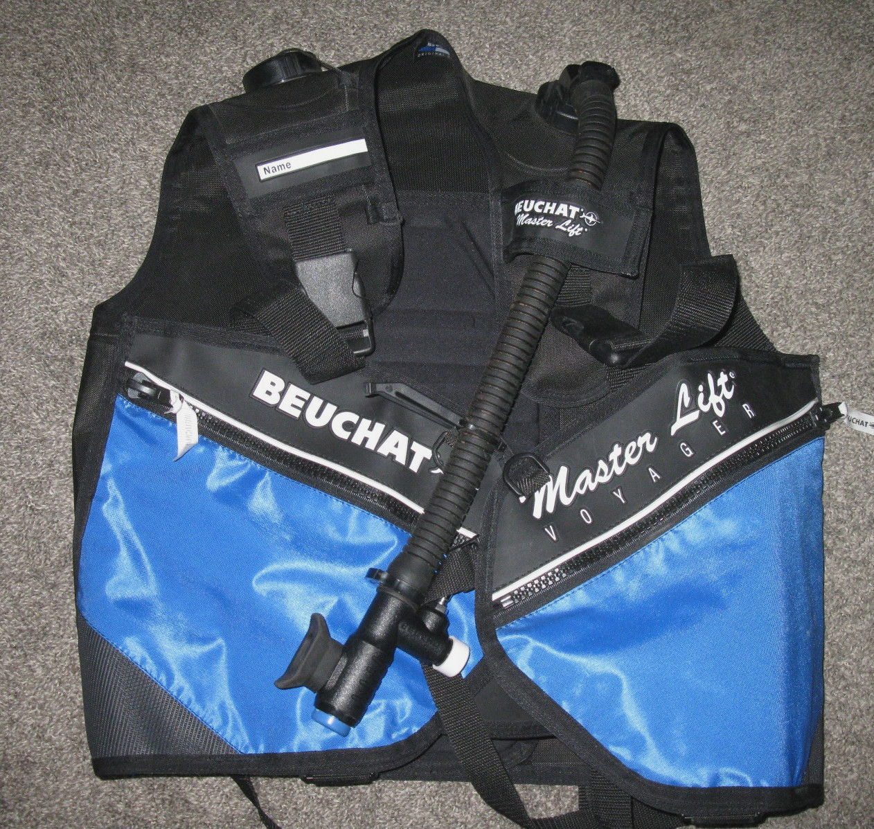 Beuchat Master Lift Voyager Scuba Diving BCD Vest - Blue/Black - Excellent