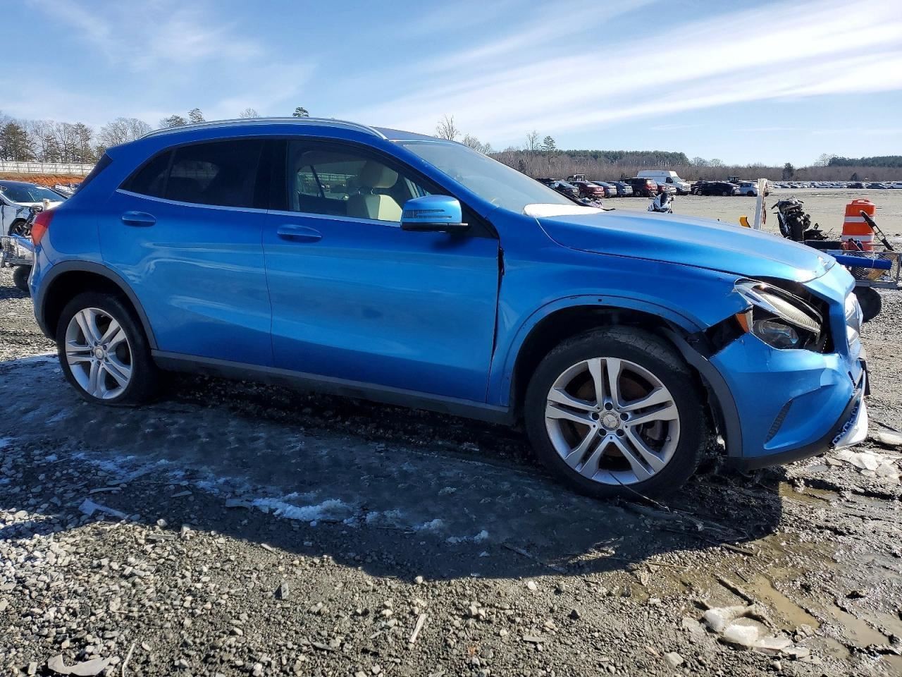 GLA250 2015 Glove Box 4972665