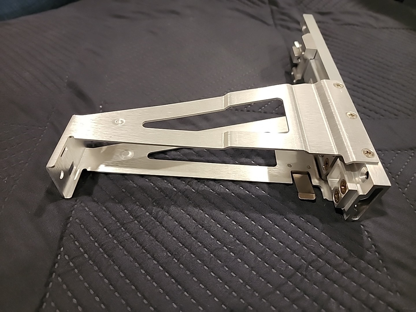 Garmin Vertical Mount PN 011-02419-00