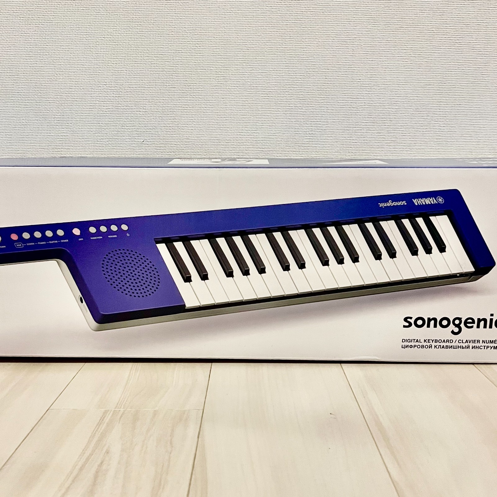 YAMAHA SHS-300BU shoulder sonogenic blue 37mini electronic keyboard 56x733x125mm