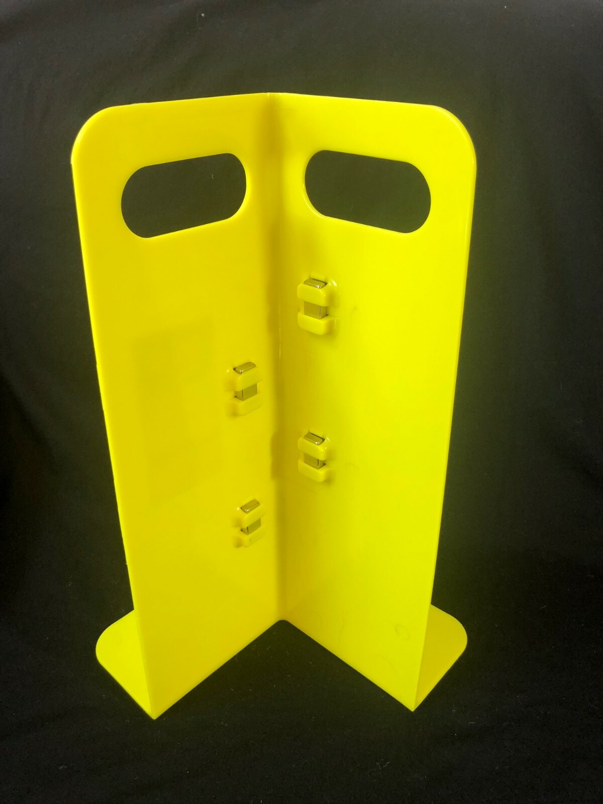 4 Yellow Magnetic Carpet Cleaning Protector 
