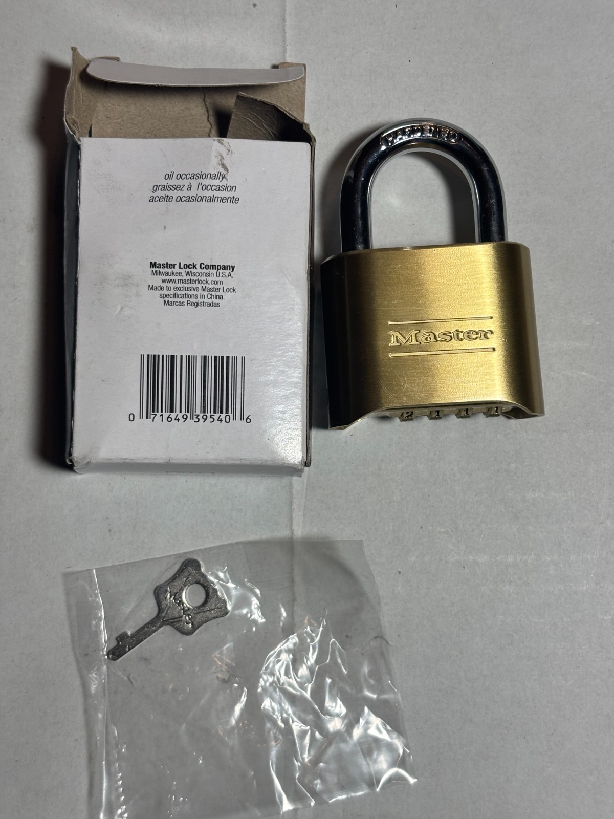 Master Lock 175 M175 4-Digit Resettable Brass Combination Padlock New Open Box