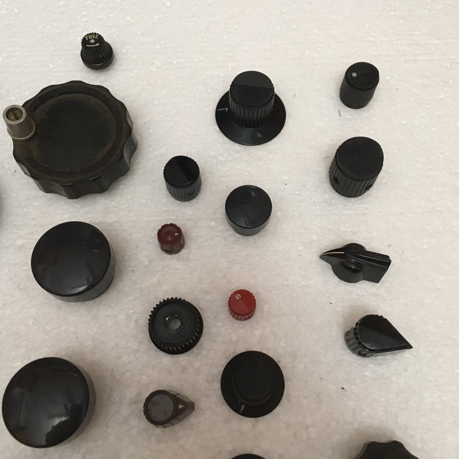 Vintage Electronic Knob Lot Quantity 30 Lot 2