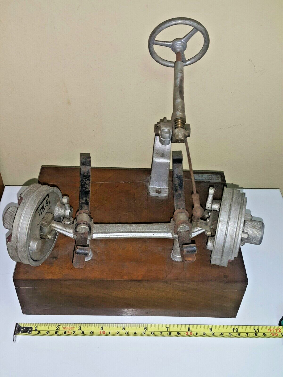 VINTAGE TRAIN MODEL TABLETOP EDUCATION SCHOOL LAB DESKTOP USSR CCCP SOUVENIR