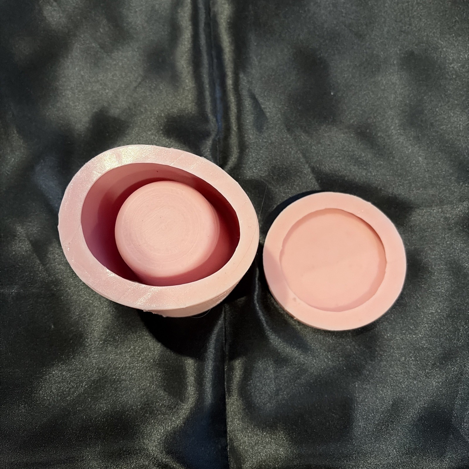 Pot Mold Silicone. 4 Inches Tall