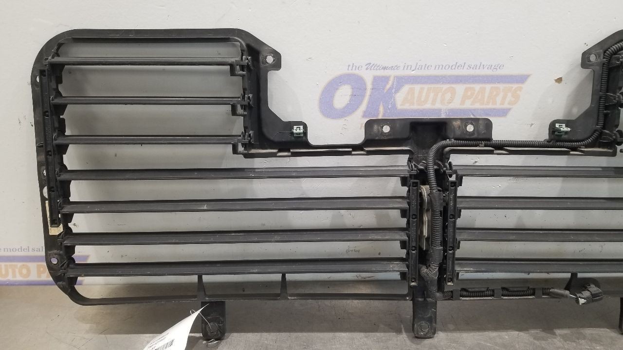18 GMC SIERRA 1500 5.3L AIR SHUTTER ASSEMBLY