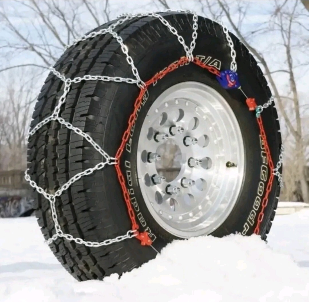 Peerless Auto-Trac Self Tightening Snow Chains SUV / Light Truck 0231705 NEW