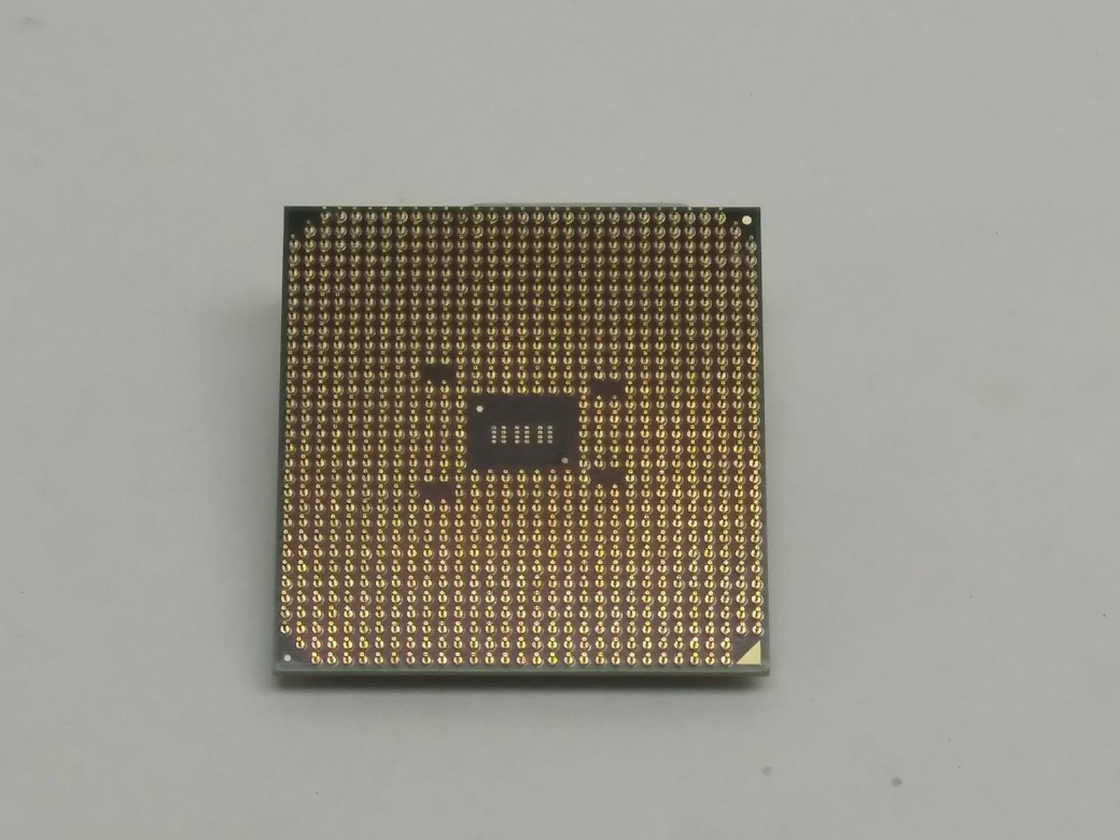 AMD A8-3800 2.40 GHz Socket FM1 Desktop CPU Processor AD38000JZ43GX