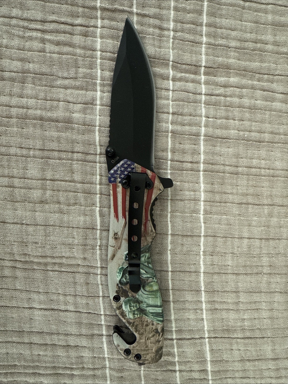 Vietnam War Memorial Knife - 8.5 Veterans Commemorative
