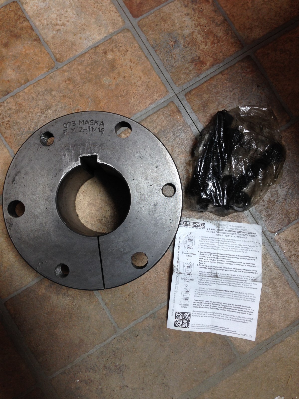 Baldor Maska Size F QD Bushing 2-11/16" Bore 5/8 x 5/16 Keyseat Part # FX2-11/16