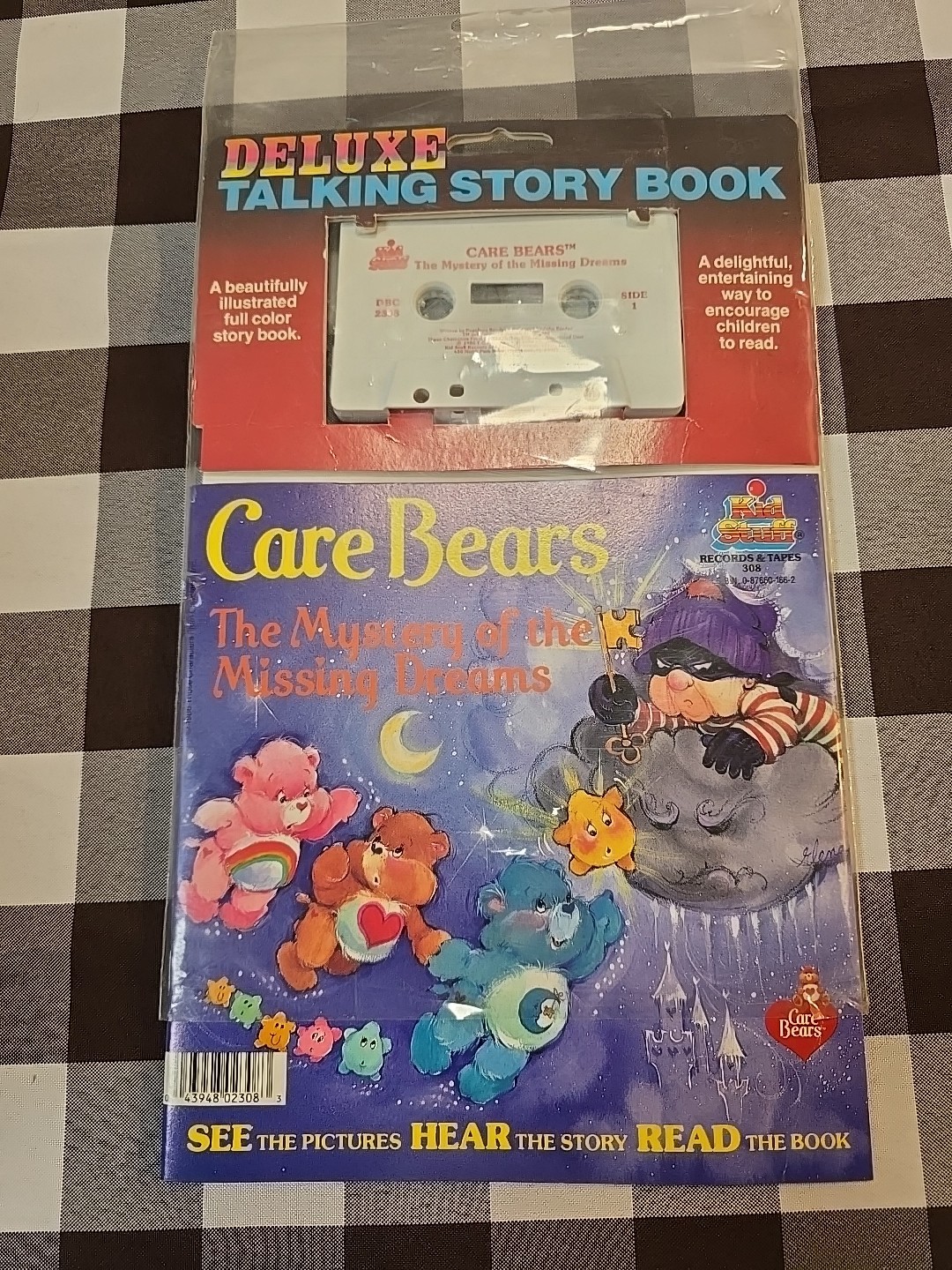 Care Bears Deluxe Talking story book Book n' Tape set Mystery Of Missing Dreams