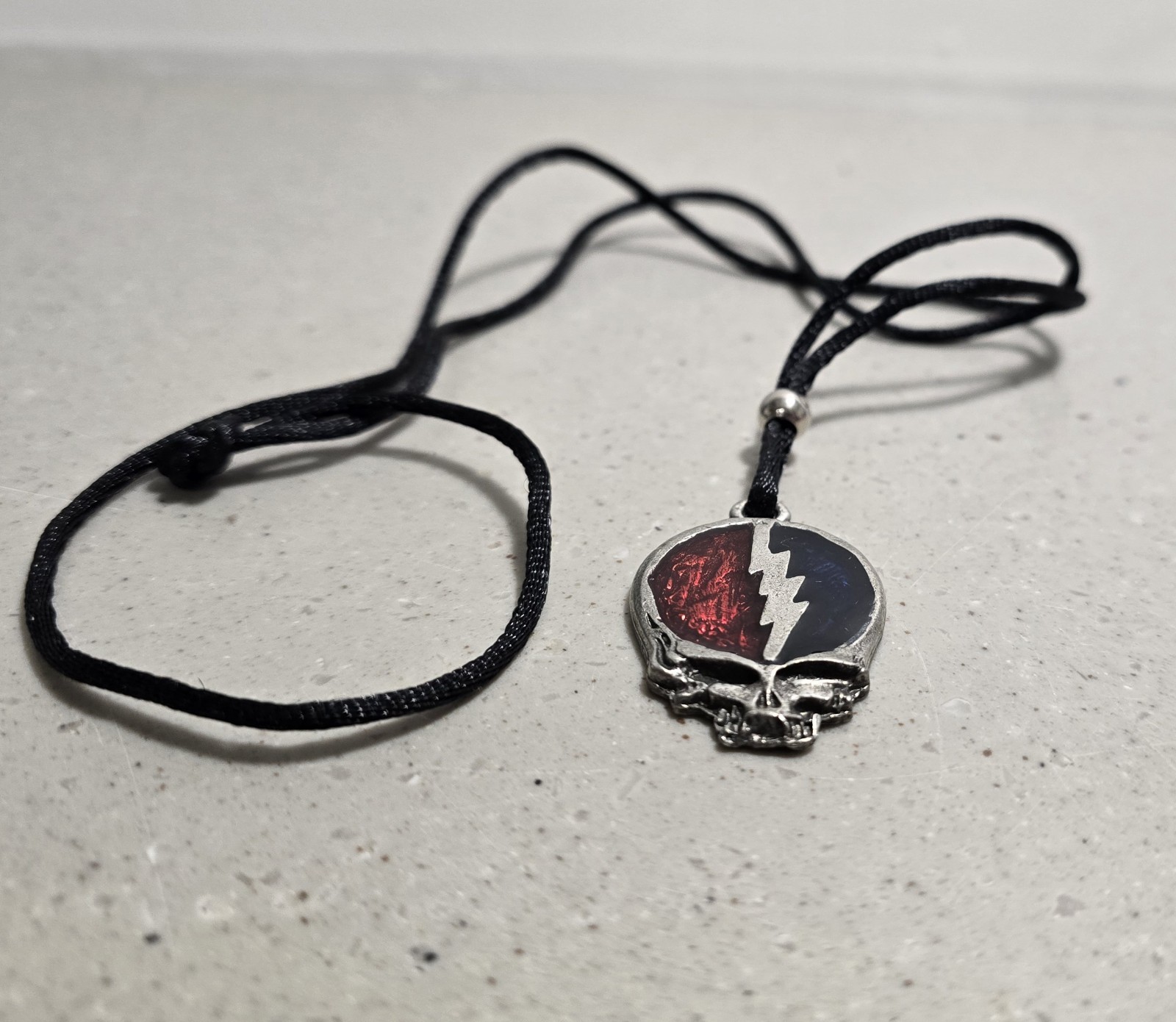 RARE Vintage Grateful Dead Steal Your Face SYF Pendant Stealie Charm ~ Pewter?