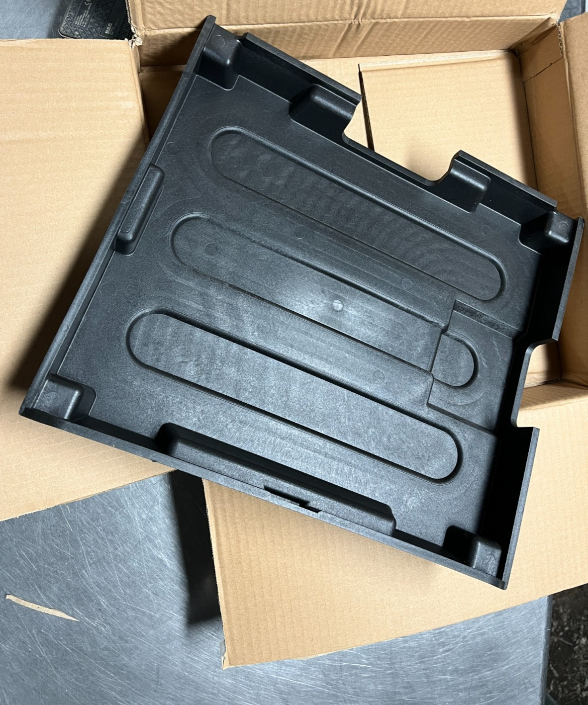 242-5601 Dorman Battery Box COVER 2425601