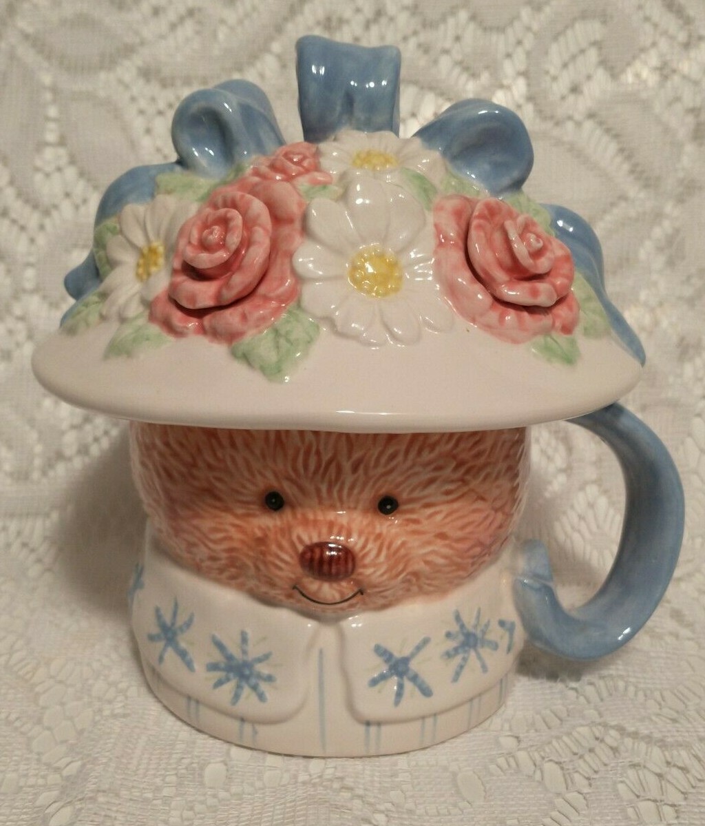 Ceramic Bear Mug with Brightly Flowered Bouquet Lid Cheerful Cute tblpq1