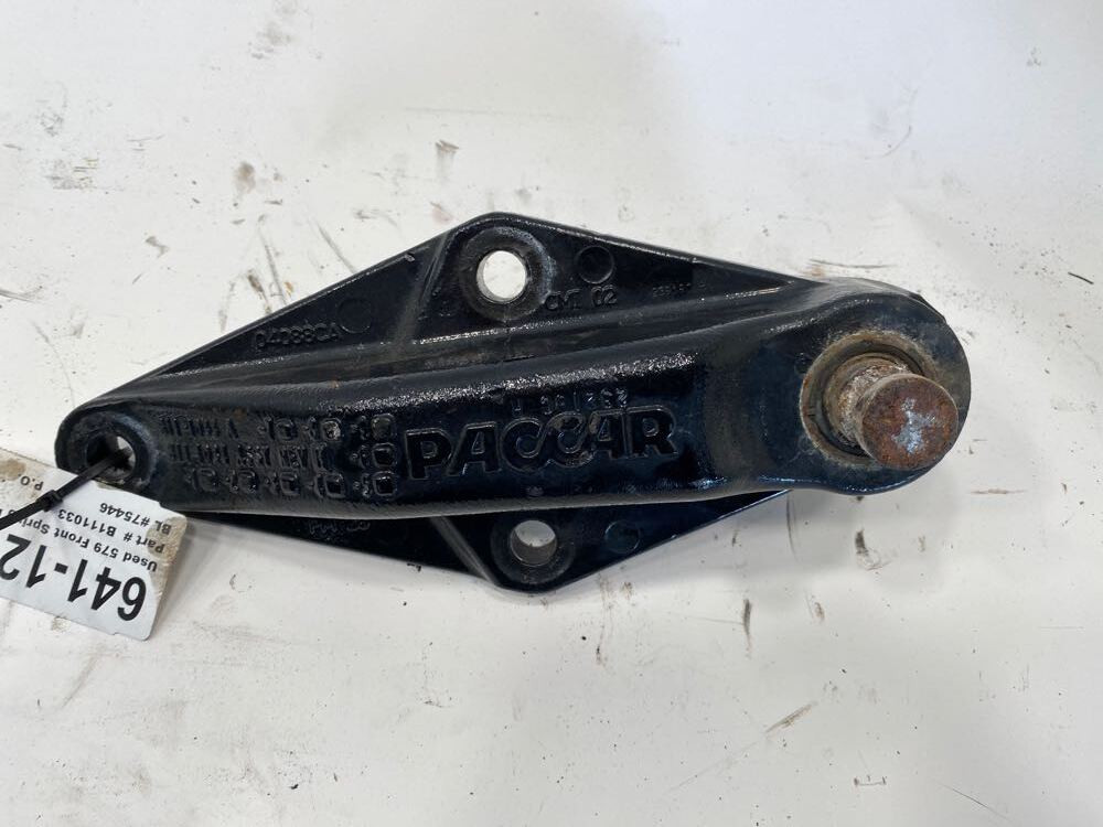 2020 Peterbilt 579 Suspension Bracket B111033 (641-12184)