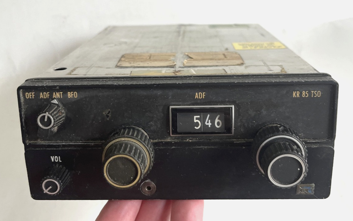 KING RADIO CORP KR85 TSO  ADF RECEIVER P/N 066-1023-00  Untested For Parts Displ