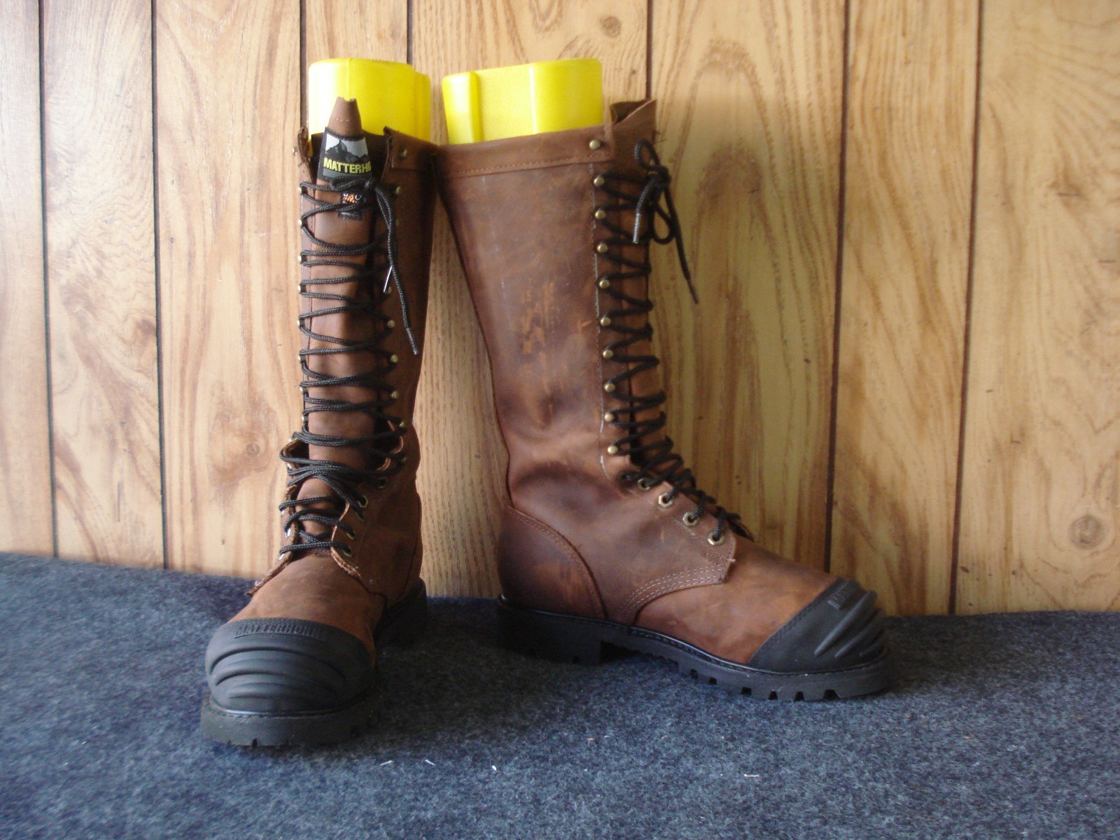 SALE! - Factory Seconds 16" WP Insulated Internal Metguard Work Boot MT716