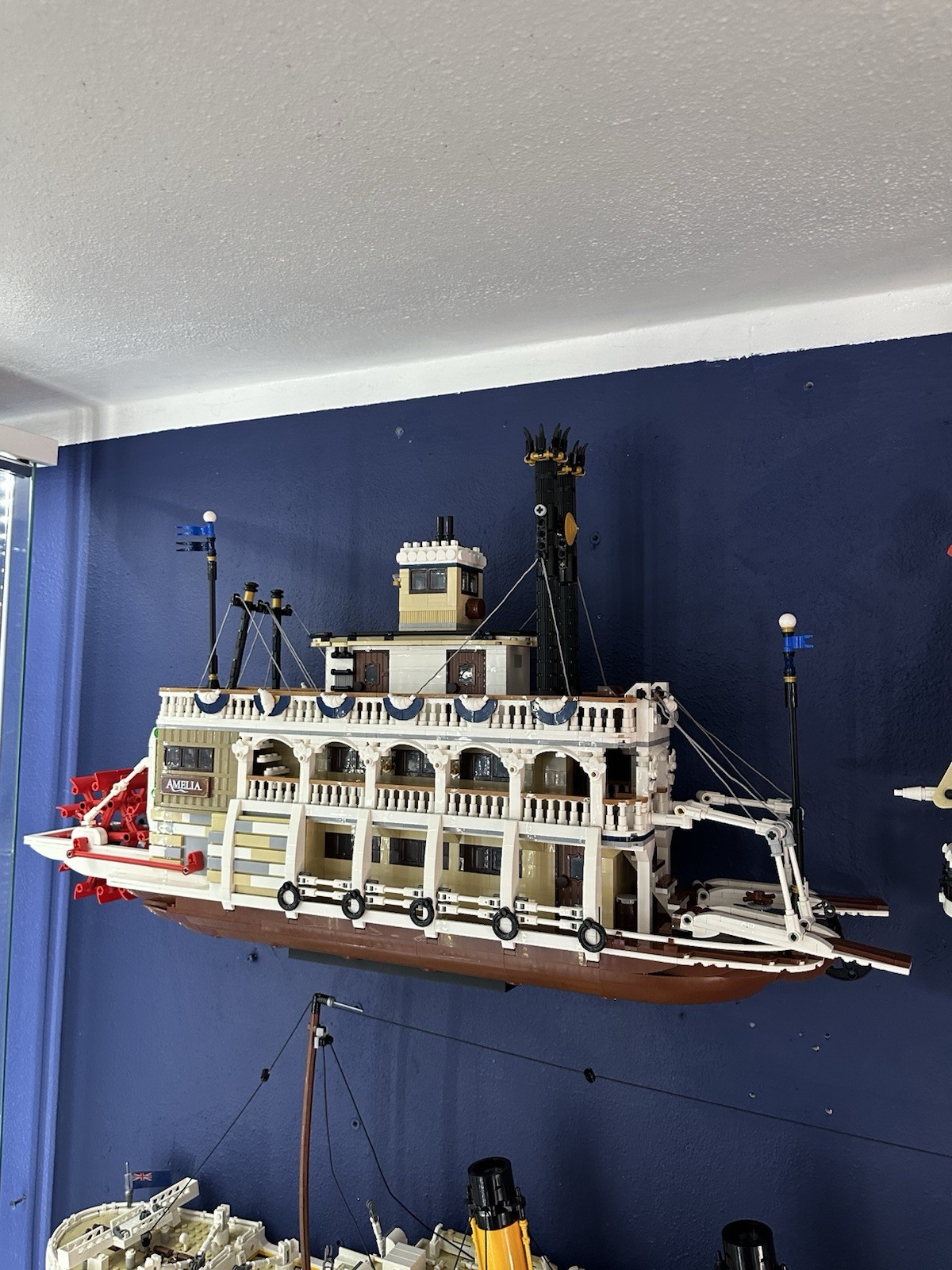 Lego Icons River Steamboat Wall Mount