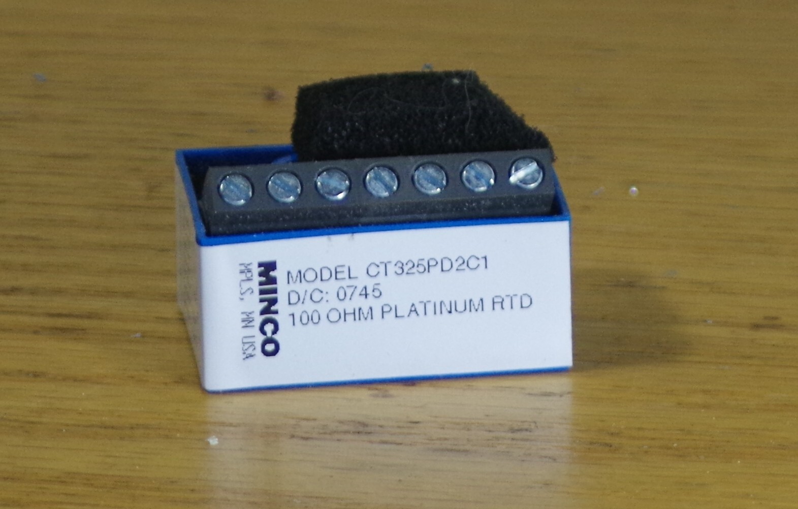 NEW - Minco C325PD2C1 Temperature Controller